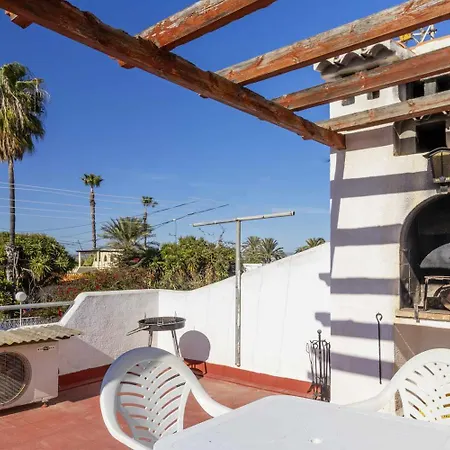 Pink Villacosta Torrevieja